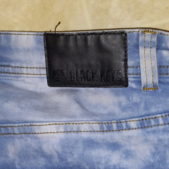 Black key straight leg jeans - Picture 8 of 8